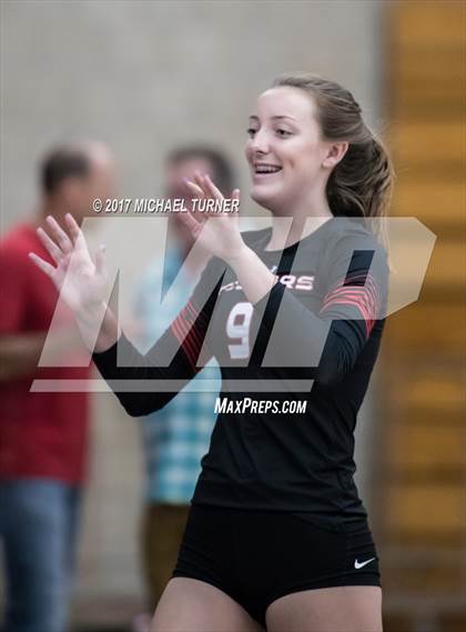 Thumbnail 2 in Chico @ Foothill photogallery.