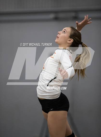 Thumbnail 2 in Chico @ Foothill photogallery.