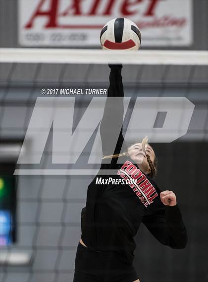 Thumbnail 3 in Chico @ Foothill photogallery.