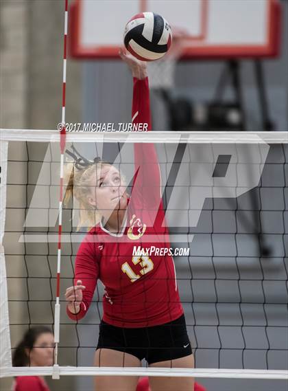 Thumbnail 3 in Chico @ Foothill photogallery.