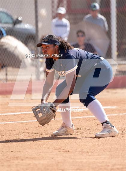 Thumbnail 3 in JW North @ Imperial (CIF SoCal Division 3 Round 1) photogallery.