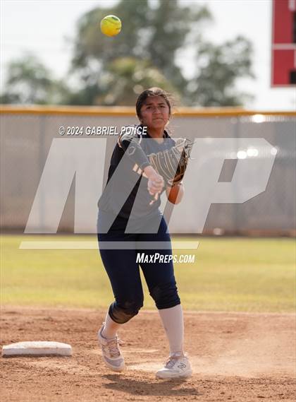 Thumbnail 2 in JW North @ Imperial (CIF SoCal Division 3 Round 1) photogallery.