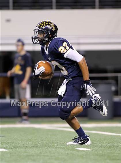 Thumbnail 3 in Byron Nelson vs. Stephenville (4A Division 2 Region 1 Area) photogallery.