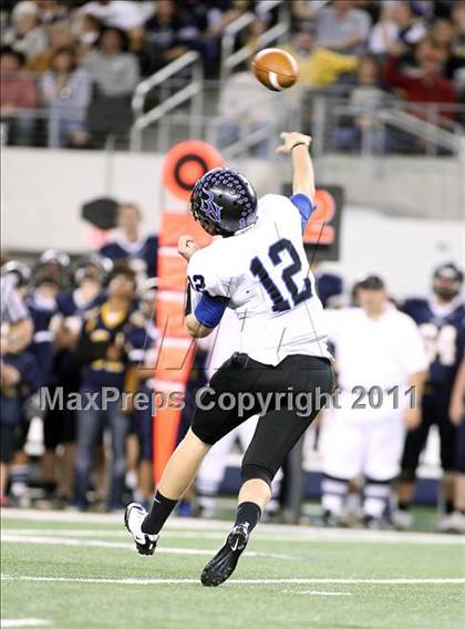 Thumbnail 3 in Byron Nelson vs. Stephenville (4A Division 2 Region 1 Area) photogallery.