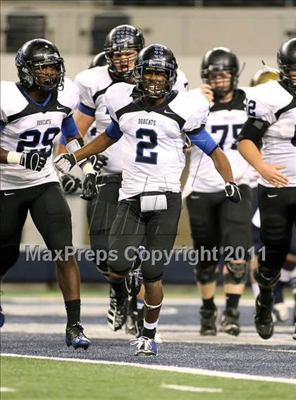Thumbnail 3 in Byron Nelson vs. Stephenville (4A Division 2 Region 1 Area) photogallery.