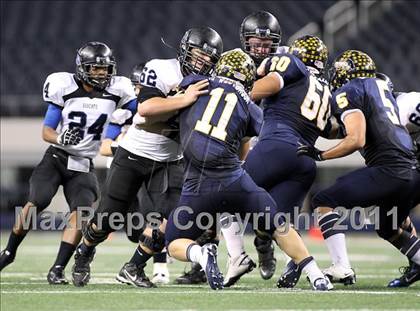 Thumbnail 3 in Byron Nelson vs. Stephenville (4A Division 2 Region 1 Area) photogallery.
