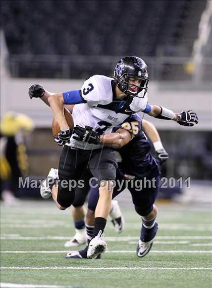Thumbnail 1 in Byron Nelson vs. Stephenville (4A Division 2 Region 1 Area) photogallery.