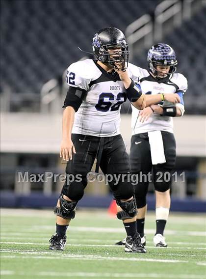 Thumbnail 3 in Byron Nelson vs. Stephenville (4A Division 2 Region 1 Area) photogallery.