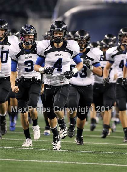 Thumbnail 2 in Byron Nelson vs. Stephenville (4A Division 2 Region 1 Area) photogallery.