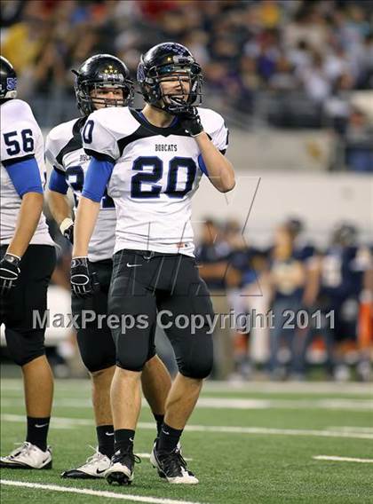 Thumbnail 1 in Byron Nelson vs. Stephenville (4A Division 2 Region 1 Area) photogallery.