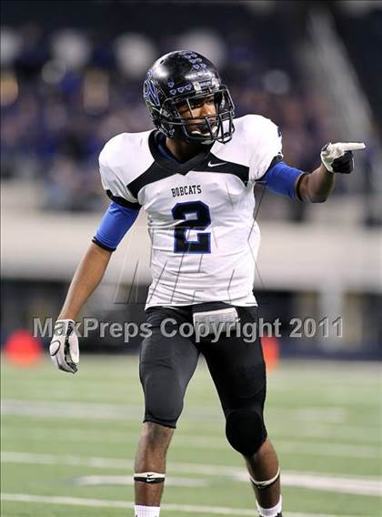 Thumbnail 2 in Byron Nelson vs. Stephenville (4A Division 2 Region 1 Area) photogallery.