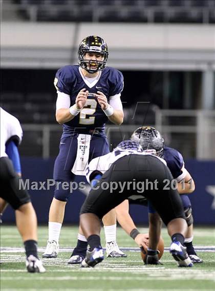 Thumbnail 2 in Byron Nelson vs. Stephenville (4A Division 2 Region 1 Area) photogallery.