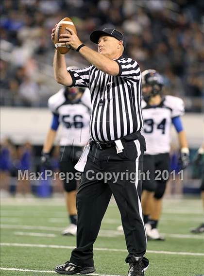 Thumbnail 1 in Byron Nelson vs. Stephenville (4A Division 2 Region 1 Area) photogallery.