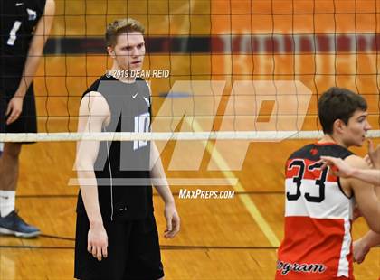 Thumbnail 2 in Lincoln-Way East @ Marist (IHSA 4A Sectional Final) photogallery.