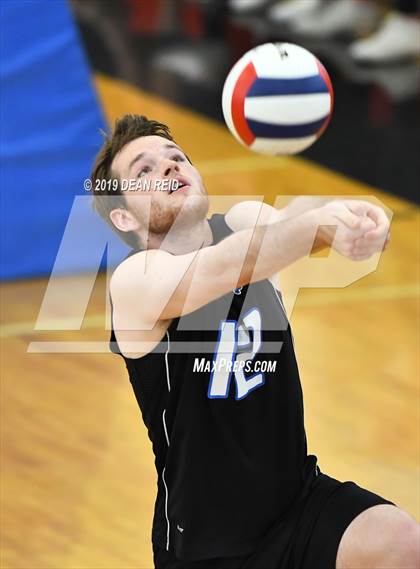 Thumbnail 2 in Lincoln-Way East @ Marist (IHSA 4A Sectional Final) photogallery.