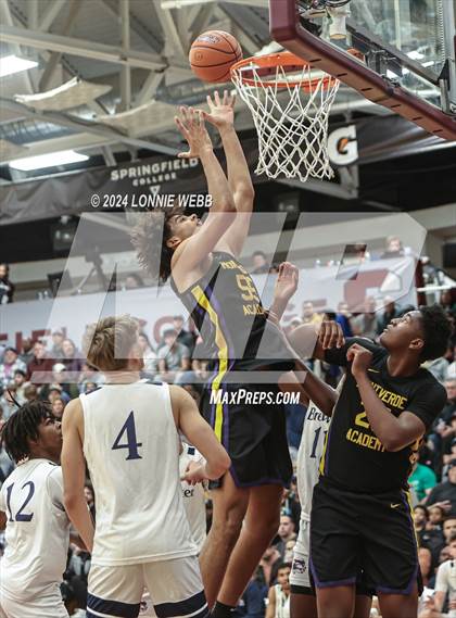 Thumbnail 3 in Montverde Academy vs. Brewster Academy (Spalding Hoophall Classic) photogallery.