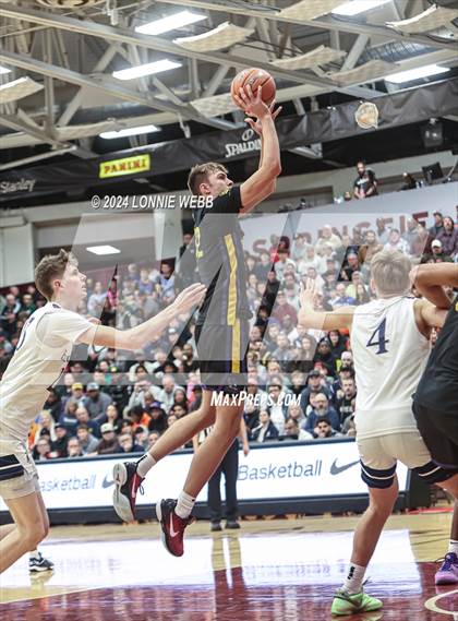 Thumbnail 1 in Montverde Academy vs. Brewster Academy (Spalding Hoophall Classic) photogallery.