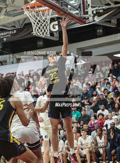 Thumbnail 1 in Montverde Academy vs. Brewster Academy (Spalding Hoophall Classic) photogallery.