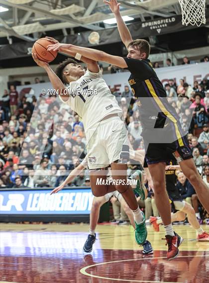 Thumbnail 3 in Montverde Academy vs. Brewster Academy (Spalding Hoophall Classic) photogallery.