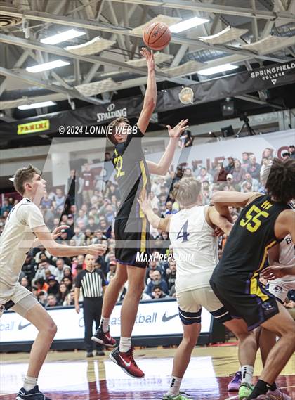 Thumbnail 3 in Montverde Academy vs. Brewster Academy (Spalding Hoophall Classic) photogallery.