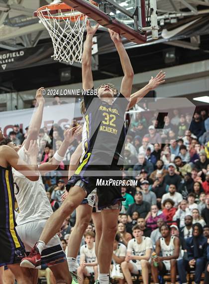 Thumbnail 3 in Montverde Academy vs. Brewster Academy (Spalding Hoophall Classic) photogallery.