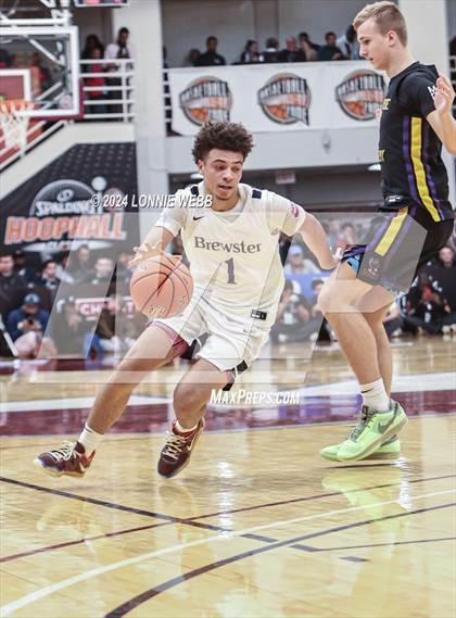 Thumbnail 1 in Montverde Academy vs. Brewster Academy (Spalding Hoophall Classic) photogallery.