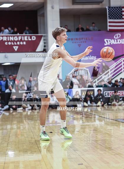 Thumbnail 2 in Montverde Academy vs. Brewster Academy (Spalding Hoophall Classic) photogallery.