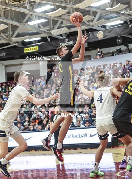 Thumbnail 2 in Montverde Academy vs. Brewster Academy (Spalding Hoophall Classic) photogallery.