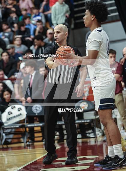 Thumbnail 3 in Montverde Academy vs. Brewster Academy (Spalding Hoophall Classic) photogallery.