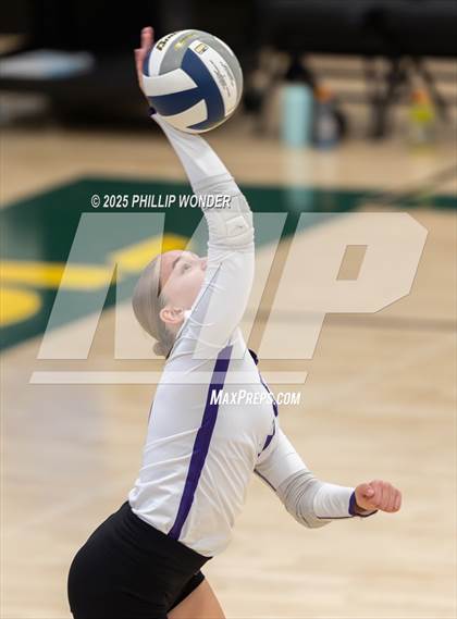 Thumbnail 1 in Lincoln Northwest @ Gretna (NSAA District B Semifinal) photogallery.