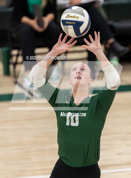 Thumbnail 2 in Lincoln Northwest @ Gretna (NSAA District B Semifinal) photogallery.