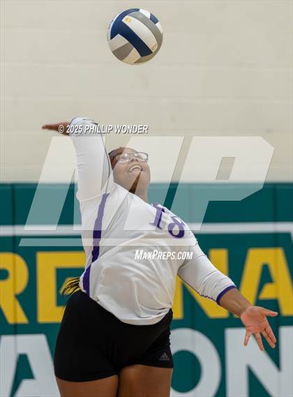 Thumbnail 1 in Lincoln Northwest @ Gretna (NSAA District B Semifinal) photogallery.