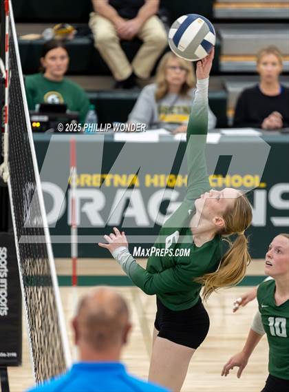 Thumbnail 2 in Lincoln Northwest @ Gretna (NSAA District B Semifinal) photogallery.