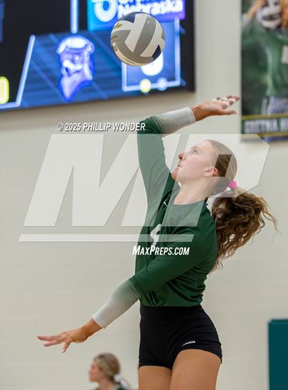 Thumbnail 1 in Lincoln Northwest @ Gretna (NSAA District B Semifinal) photogallery.