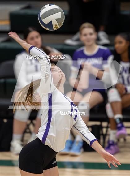 Thumbnail 3 in Lincoln Northwest @ Gretna (NSAA District B Semifinal) photogallery.