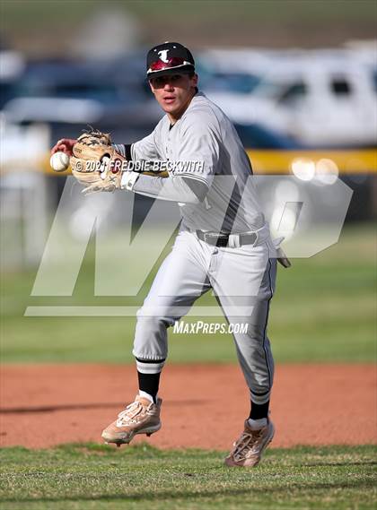 Thumbnail 2 in Windthorst vs Lindsay (Muenster Tournament) photogallery.