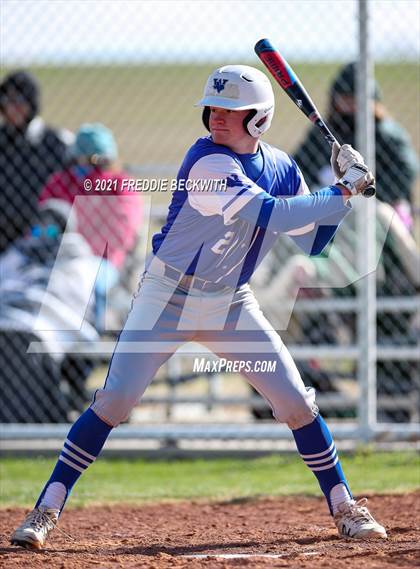 Thumbnail 3 in Windthorst vs Lindsay (Muenster Tournament) photogallery.