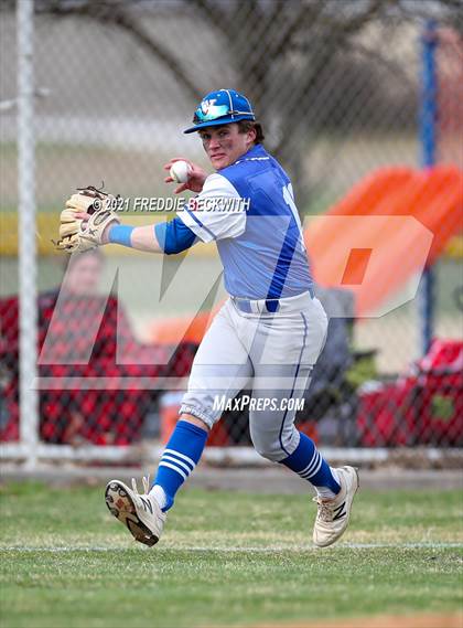 Thumbnail 2 in Windthorst vs Lindsay (Muenster Tournament) photogallery.