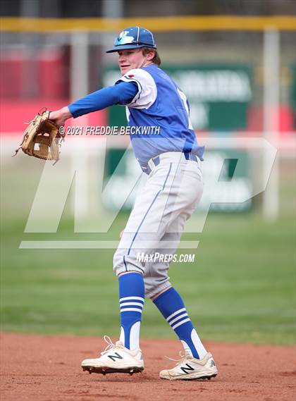 Thumbnail 3 in Windthorst vs Lindsay (Muenster Tournament) photogallery.