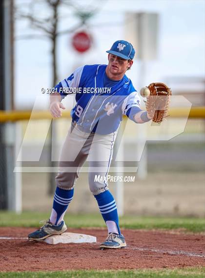 Thumbnail 2 in Windthorst vs Lindsay (Muenster Tournament) photogallery.