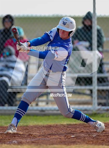 Thumbnail 3 in Windthorst vs Lindsay (Muenster Tournament) photogallery.