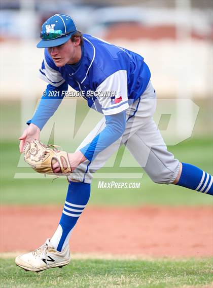 Thumbnail 1 in Windthorst vs Lindsay (Muenster Tournament) photogallery.