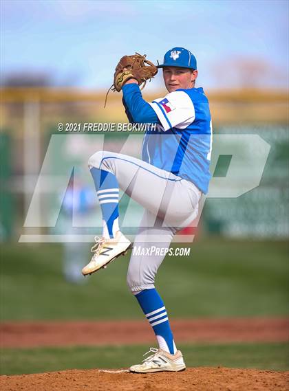 Thumbnail 3 in Windthorst vs Lindsay (Muenster Tournament) photogallery.
