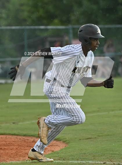 Thumbnail 3 in Wakefield @ Knightdale photogallery.