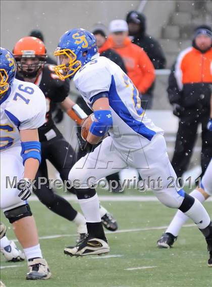 Thumbnail 3 in Shadyside vs. St. John's (OHSAA D VI Final) photogallery.