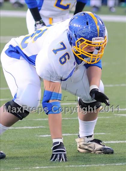 Thumbnail 1 in Shadyside vs. St. John's (OHSAA D VI Final) photogallery.