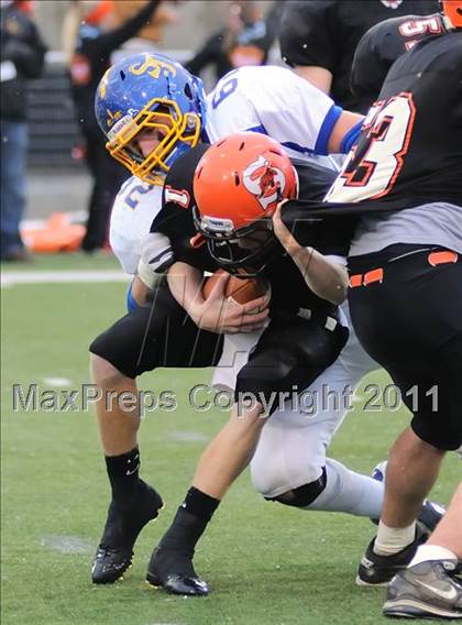 Thumbnail 1 in Shadyside vs. St. John's (OHSAA D VI Final) photogallery.