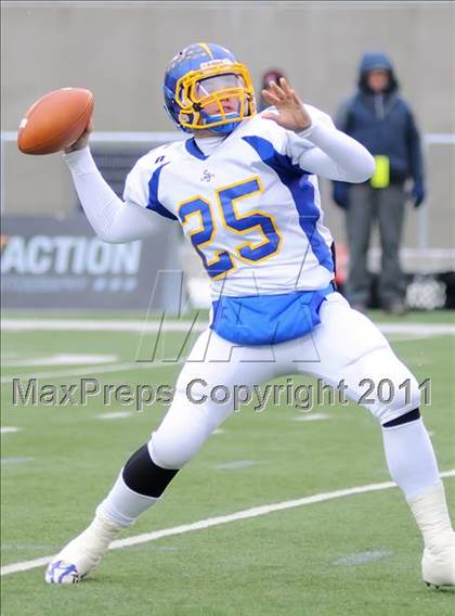 Thumbnail 3 in Shadyside vs. St. John's (OHSAA D VI Final) photogallery.