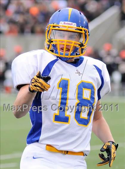 Thumbnail 1 in Shadyside vs. St. John's (OHSAA D VI Final) photogallery.
