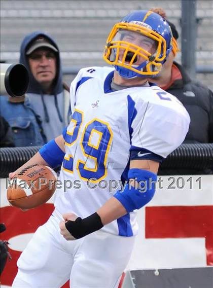 Thumbnail 3 in Shadyside vs. St. John's (OHSAA D VI Final) photogallery.